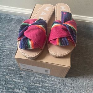 Manebi tulip sandals- new with box!